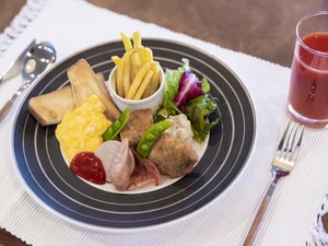 17 朝食バイキング（イメージ）