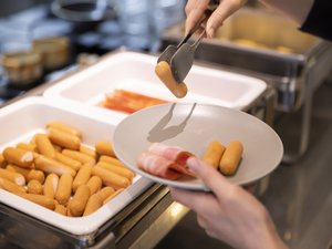 01 朝食バイキング　イメージ