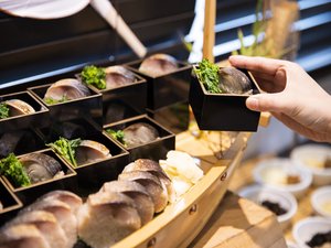 02 朝食バイキング　イメージ