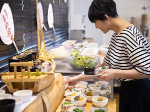 16 朝食バイキング　イメージ