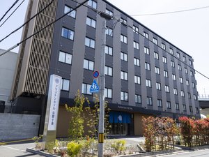 01 外観（昼）